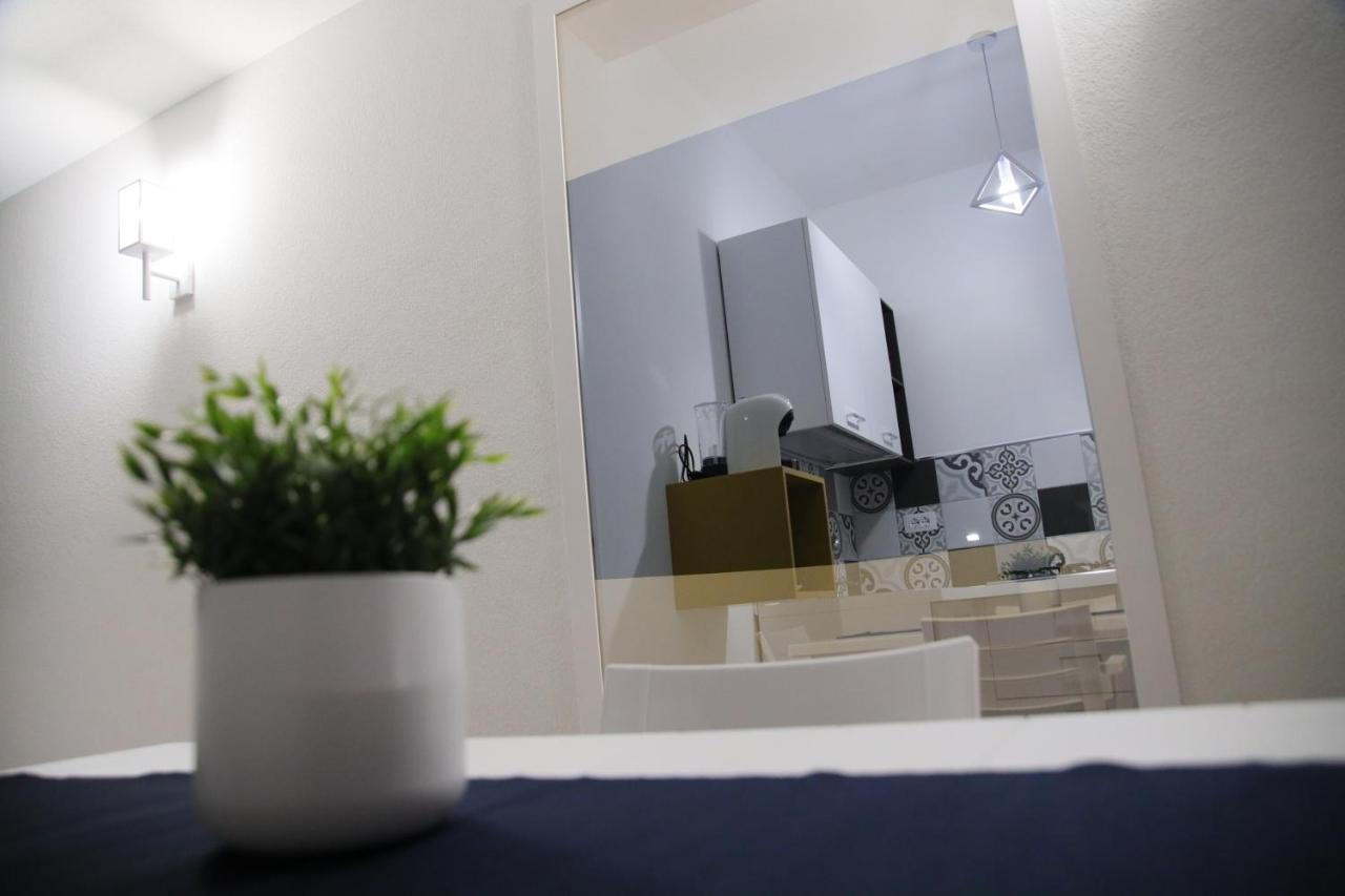 White Wall Luxury Rooms Scala Dei Turchi 레알몬테 외부 사진