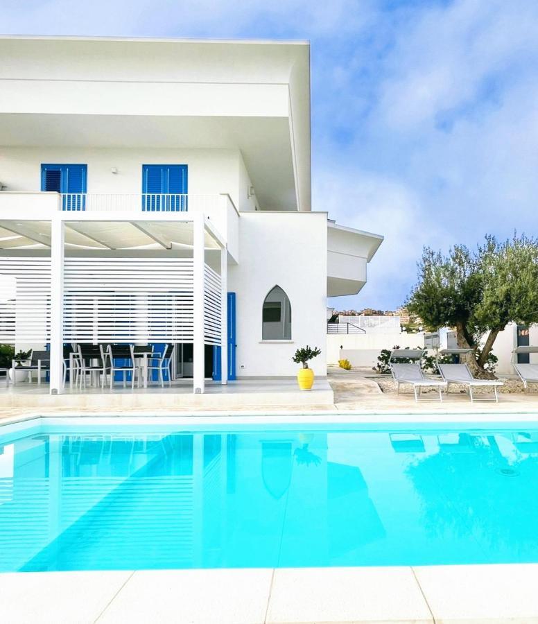 White Wall Luxury Rooms Scala Dei Turchi 레알몬테 외부 사진