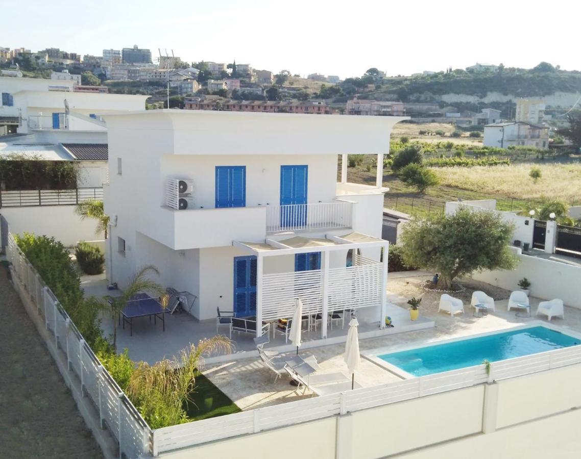 White Wall Luxury Rooms Scala Dei Turchi 레알몬테 외부 사진